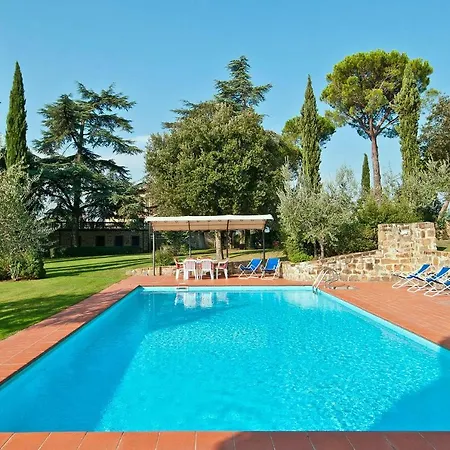 Villa Sleeps 10 Wifi
